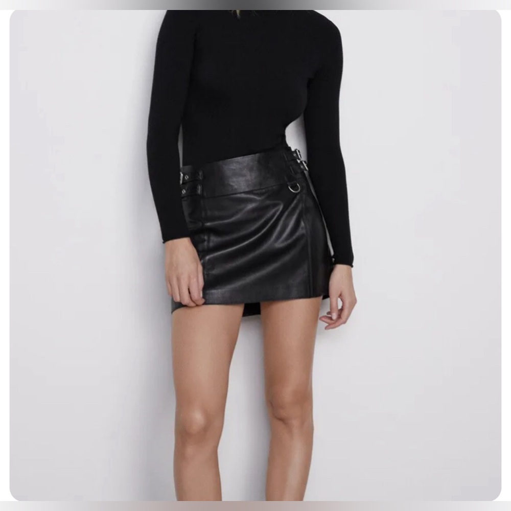 Zara genuine leather black skirt